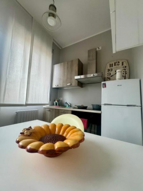 Casa Tito - Accogliente Monolocale a Due Passi dalla Stazione